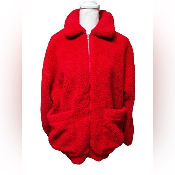 I am Gia red Sherpa Jacket - Picture 3 of 8